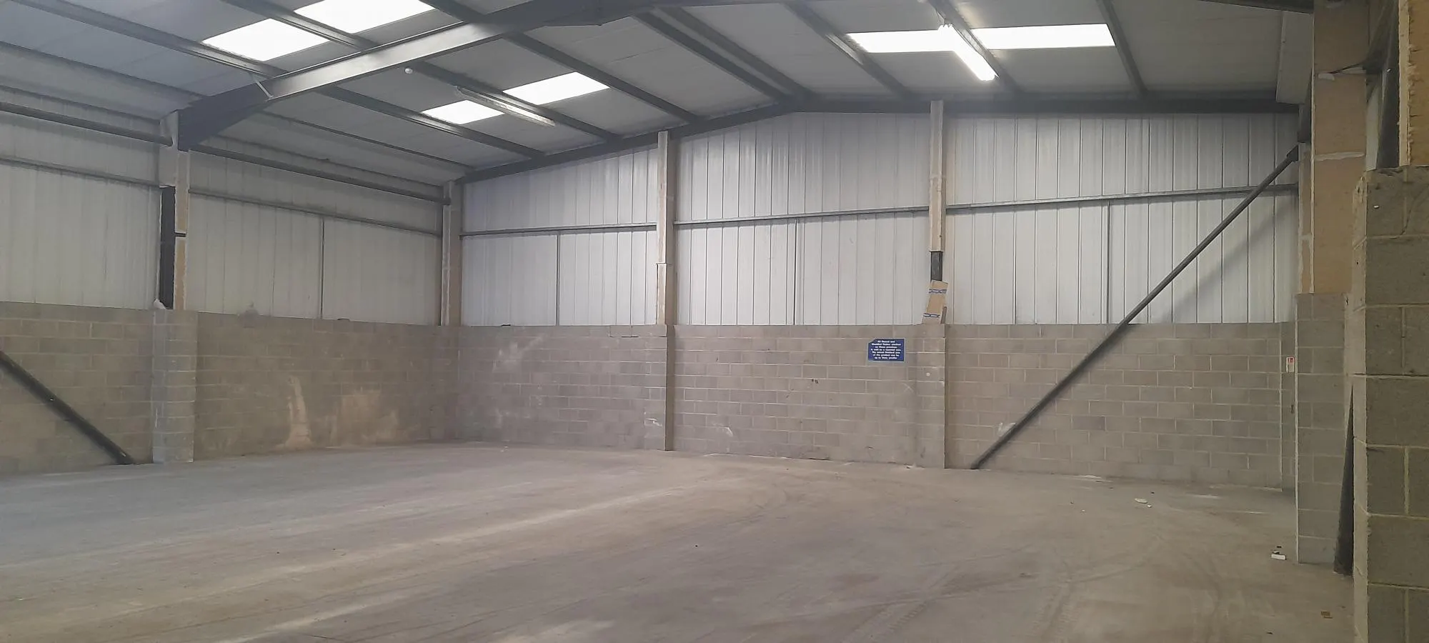 Unit 3, Thirsk Industrial Estate, Severfield Close, Thirsk, North Yorkshire, YO7 3BX