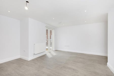 Putney High Street, London, Residential Flat To Let - Reception Room/Kitchen
