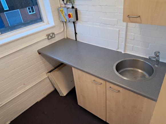 Liscombe, Bracknell, Offices To Let - 1000001474.jpg