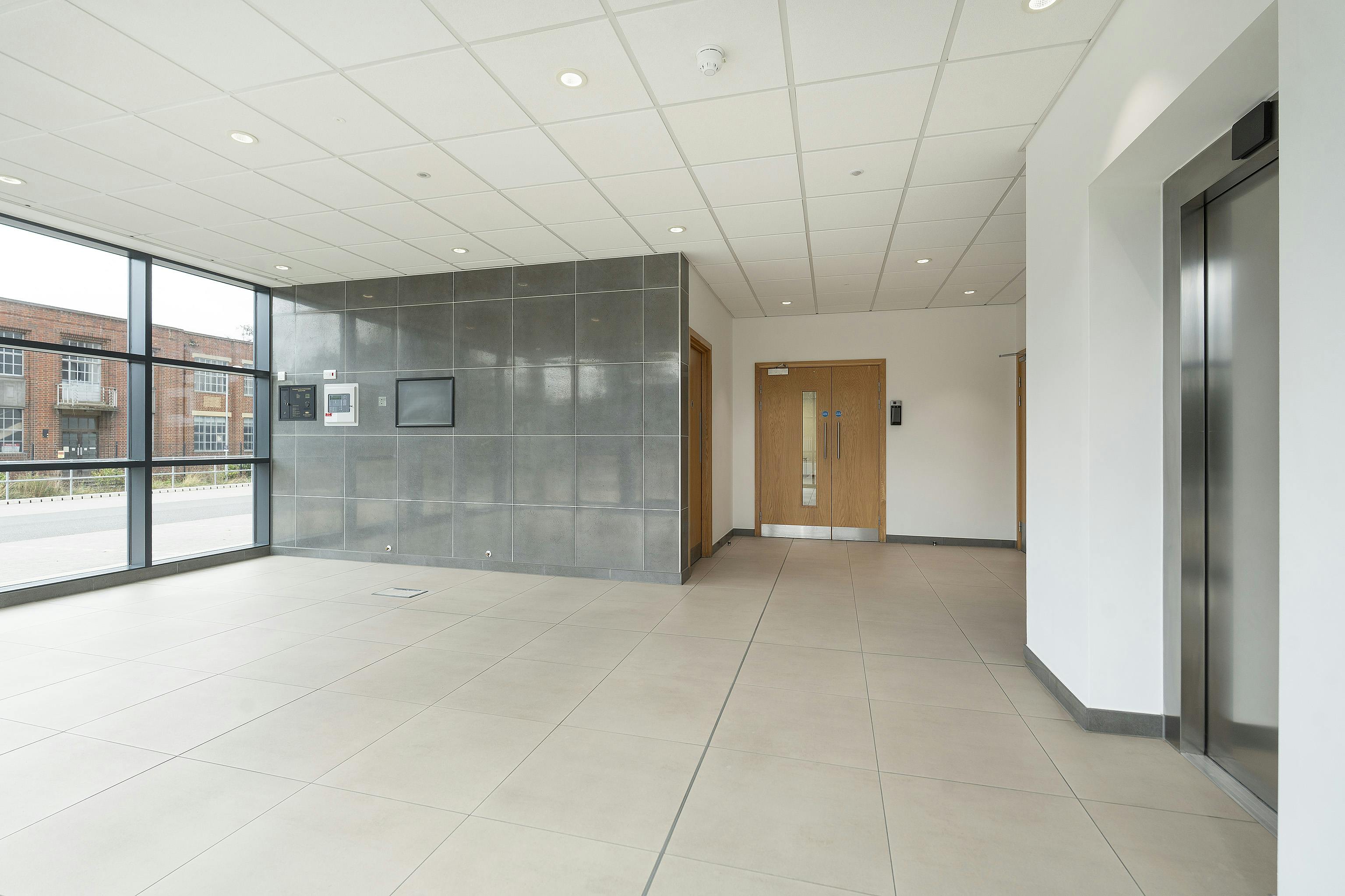 Banbury 112, Banbury Cross, Banbury, Warehouse & Industrial To Let - IWCA270825080.jpg