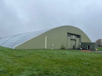 Hanger 21, Aston Down Business Park, Stroud, Industrial / Warehouse To Let - 9.jpg