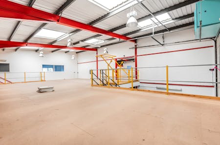 Unit 2, The Hawthorn Centre, Middlesex, Warehouse To Let - 696824 3.jpg