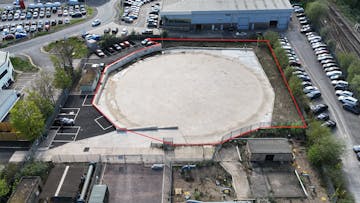 Yard at 3 Windsor Place, Harlow To Let - 1.jpg