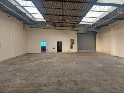Unit 12, Bilston Industrial Estate, Bilston, Industrial / Warehouse To Let - 1000006460.jpg