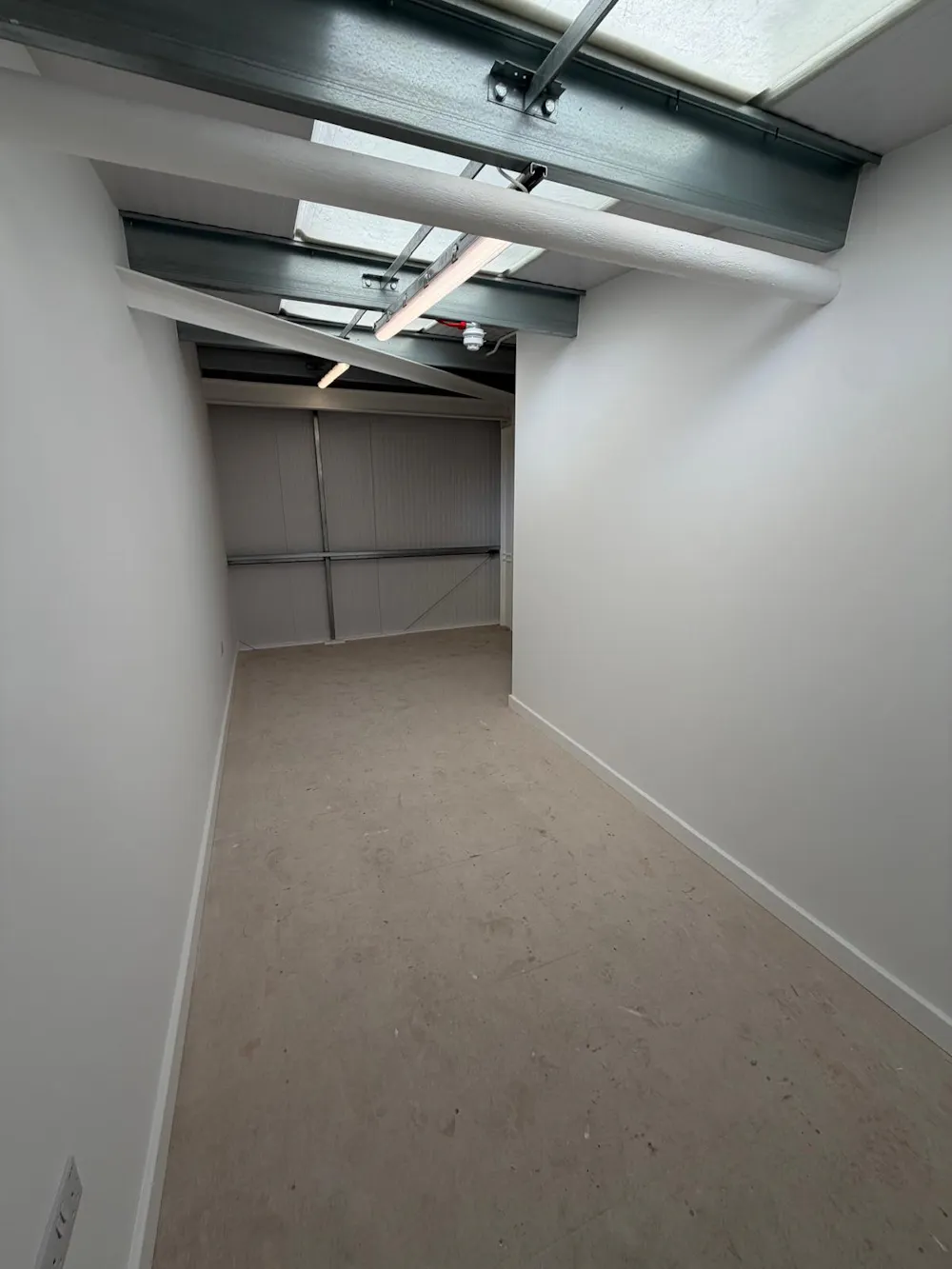Unit 6, Albright Industrial Estate - WhatsApp Image 2026-06-25 at 17.28.22 (3).jpeg