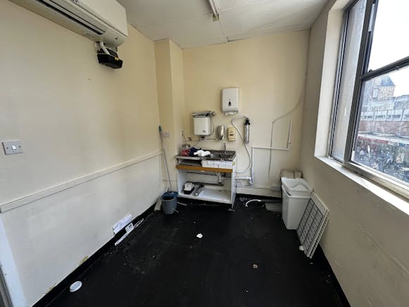 4 Scott Street, Perth, Retail To Let - image.png