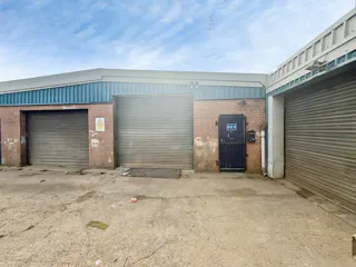 Unit 14 Priory Industrial Estate, Southend-on-Sea, Industrial To Let - 7a1a53ae-WhatsApp 20Image 202026-07-28 20at 2016.44.31.jpeg