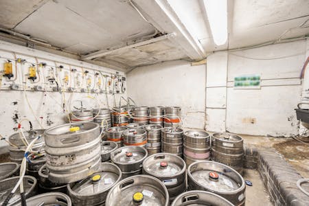 The Marquis of Cornwallis, 304 Bethnal Green Road, London, Retail To Let - 1454064-10-69f9f7f549e0d.jpg