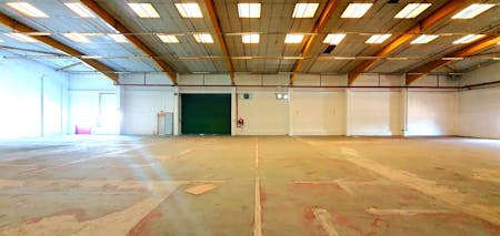 Unit 5, Meridian Trading Estate, Bugsby's Way,, Charlton, Industrial / Warehouse To Let - 20230609_125844  Edited.jpg