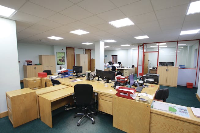 48 Victoria Road, Leeds, Offices To Let - H7D_1804.jpg