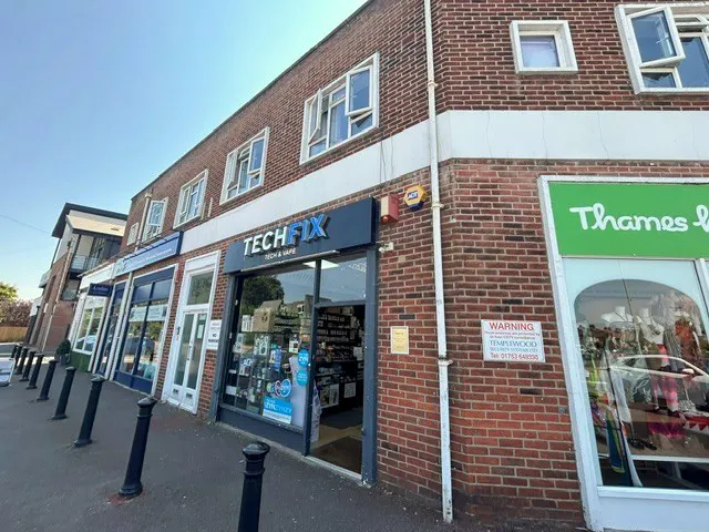 Shop 3 The Parade, Windsor, Office / Retail To Let - Side angle ii.jpg