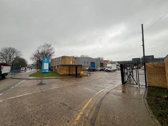 Unit 7, Wood Green Lease Assignment - 16.jpg