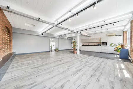 Canonbury Yard Canonbury Business Centre, London, Office To Let - 1483911-19-6a3e6b287d1c5.jpg