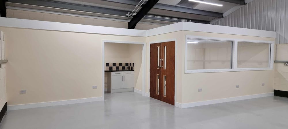 Unit 19, Fleet Marston Farm - 20211112_164311.jpg