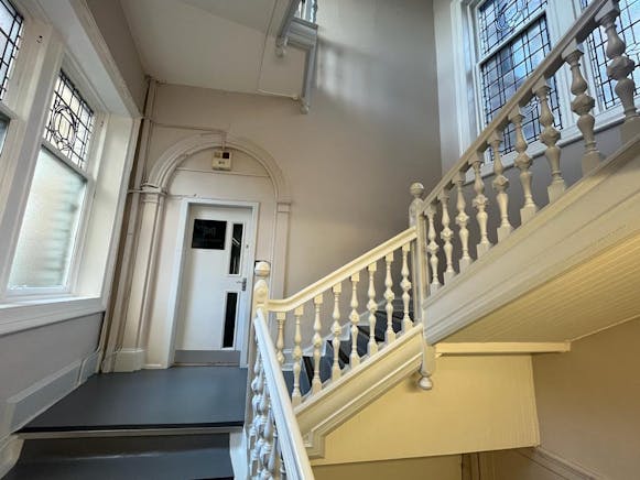 28 High Street, Paisley, Offices To Let - PHOTO20230702164155 4.jpg