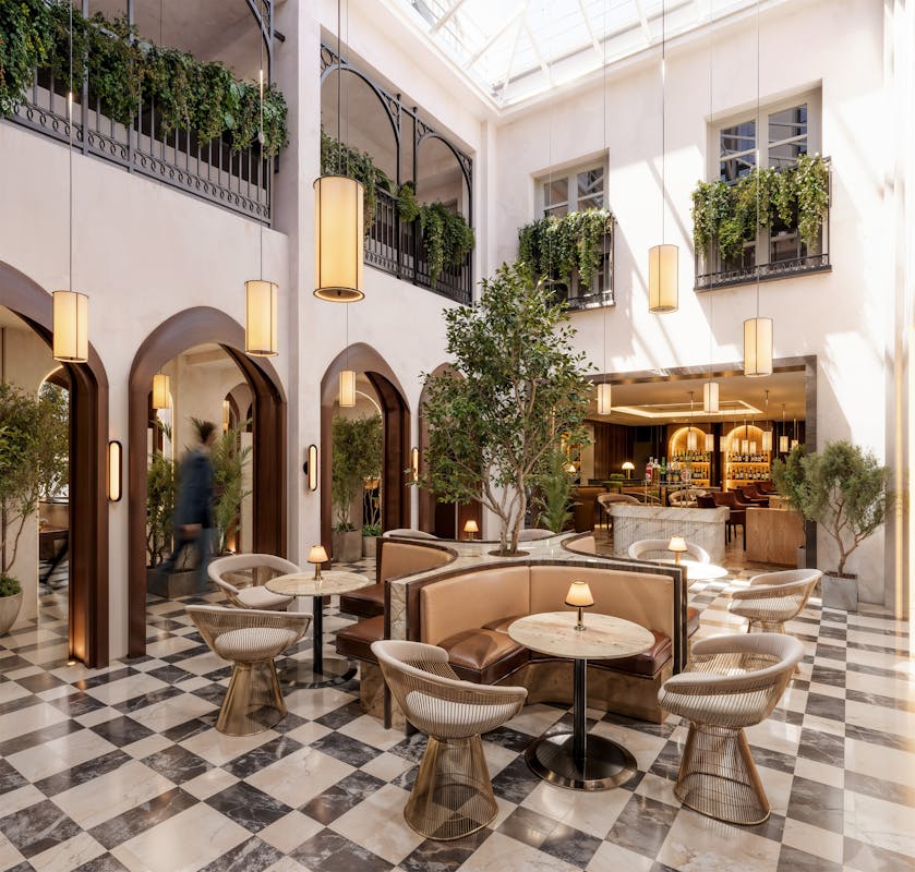 51 Berkeley Square, London, Office To Let - 006 Atrium B.jpg