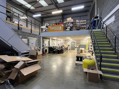 Unit 14 Park Valley Mills, Huddersfield, Industrial To Let - FLEW5700.JPG