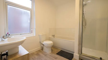 178 & 178a Burton Road, Manchester, Investment - Mixed use For Sale - P1520692.jpg
