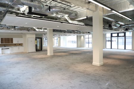 Centura, 76 Wellington Street, Leeds, Office To Let - H5D_3334.JPG