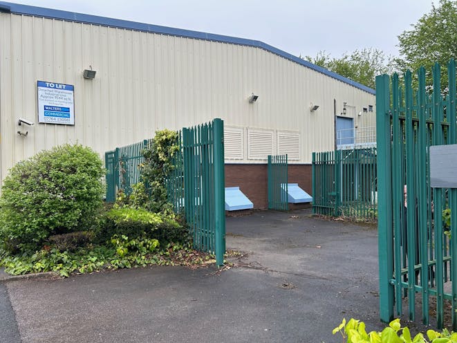 Unit 6 Pincents Kiln Industrial Park, Reading, Industrial / Warehouse To Let - Unit 61.jpg
