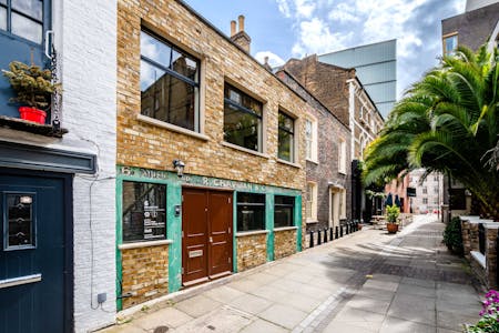6 Sylvester Path, London, Office To Let - Sylvester Path 6 - Low Res 2.jpg