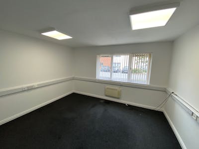 Modern Self Contained Office For Sale in Durham, Durham, Office For Sale - 7.jpg