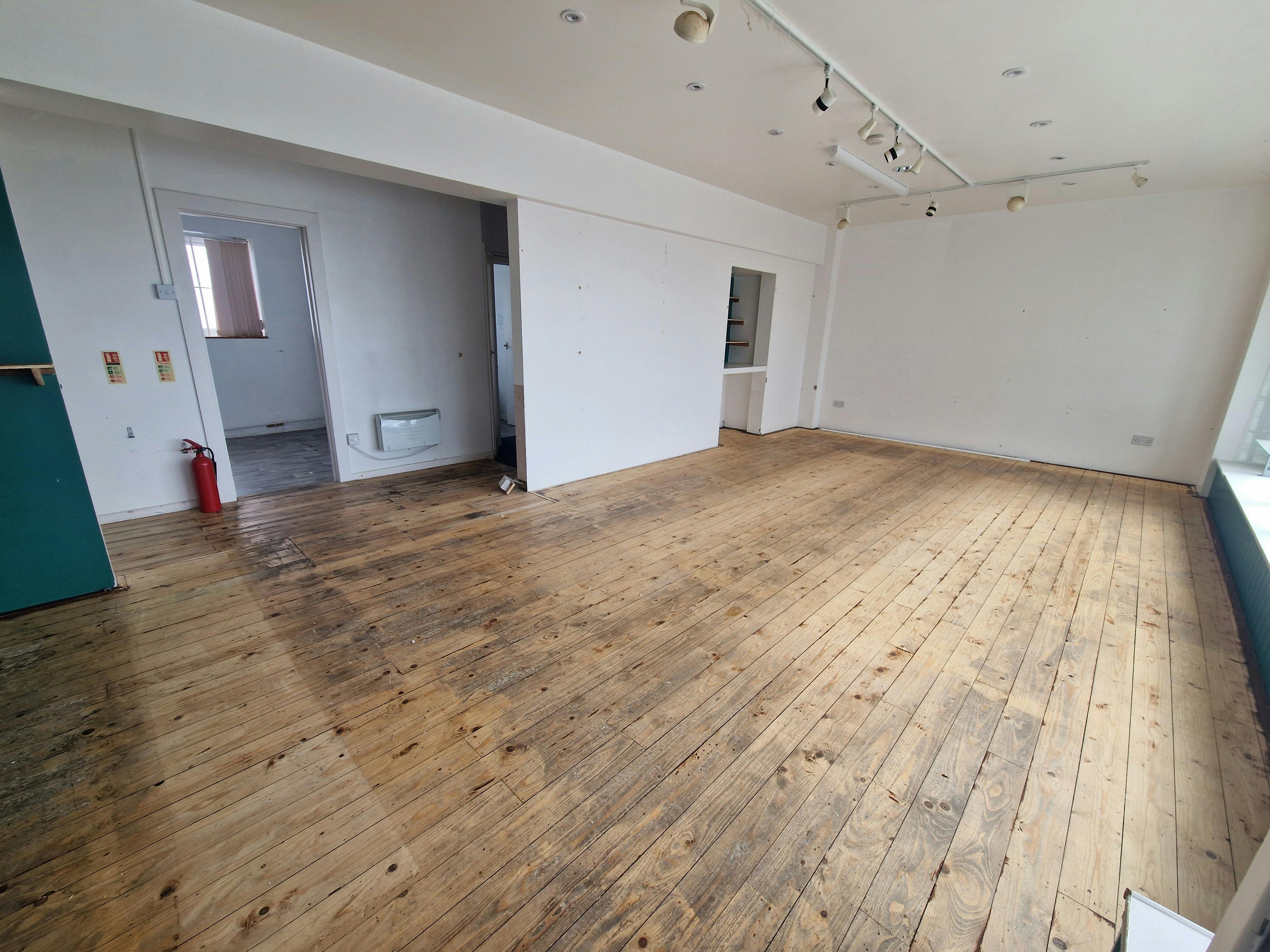 Other in Lee-on-the-Solent - photo 4