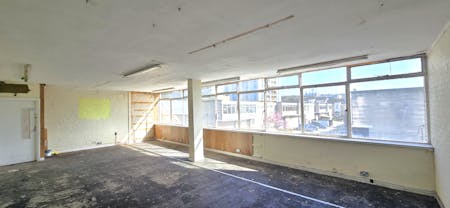 Unit 1, Unit 2 & Unit 3, Lyndean Industrial Estate, London, Industrial To Let - 20260408_160908 - Edited.jpg
