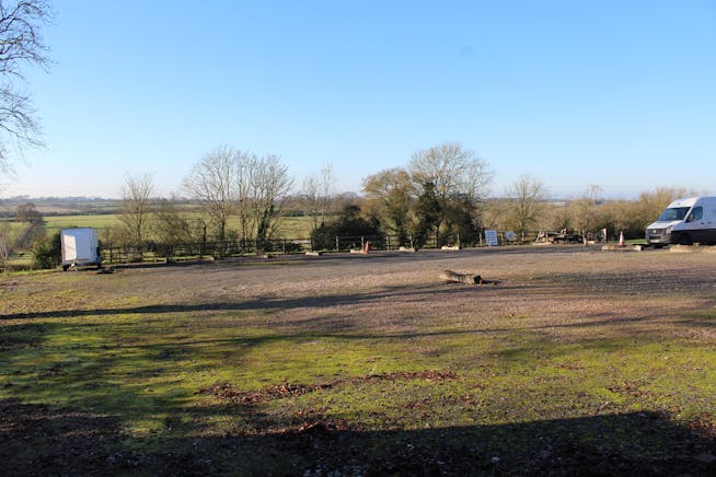 Storage Yard, The Manor Business Centre, STEWKLEY, Land To Let - Photo 2