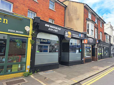 38 The Broadway, Bedford, Restaurant / Takeaway To Let - 20260617_124911.jpg