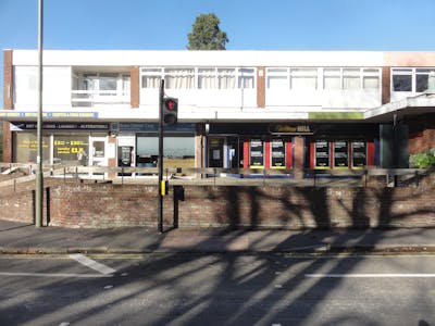201 Epsom Road, Guildford, Retail To Let - 201 Epsom Road Merrow 002 (3).JPG