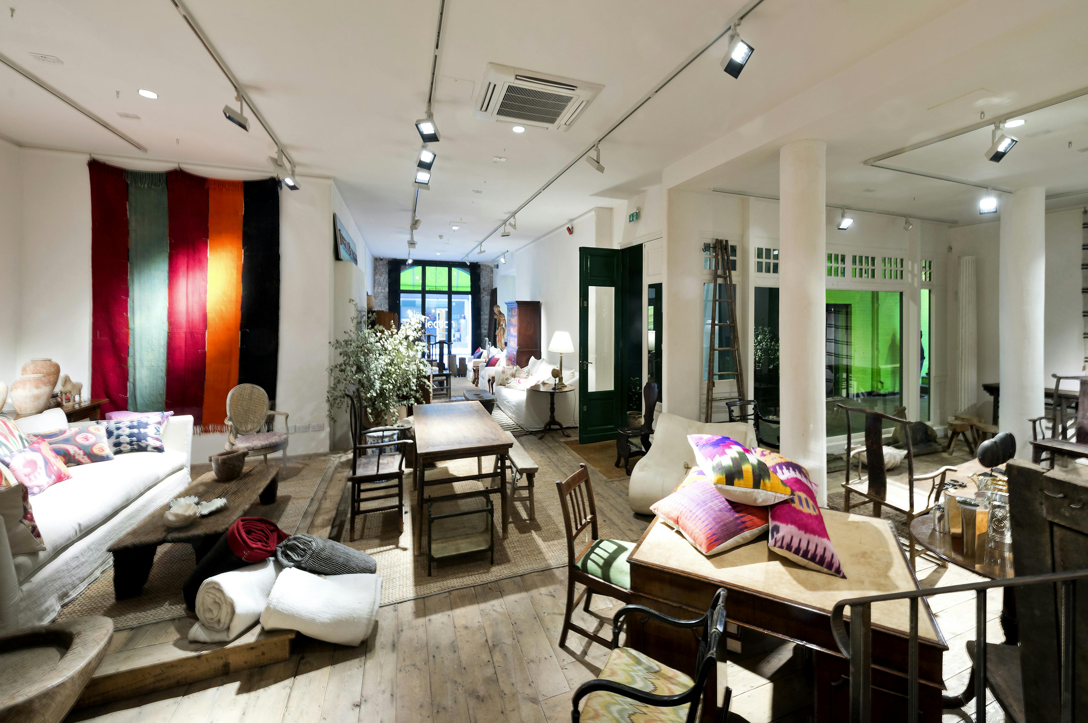 533 Kings Road, Chelsea, Sw10, Office / Retail To Let - gf unit@533 lots rd-6467.jpg