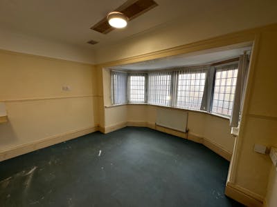 Aston Lane Surgery, 190 Aston Lane, Birmingham, D1 (Non Residential Institutions) / Healthcare / Other / Residential To Let - photo 5.jpg