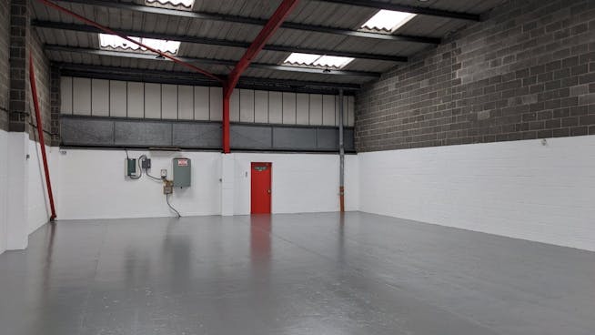 Thornhill Industrial Estate, Unit 2A-2D Hope Street, Rotherham, Industrial/Logistics To Let - PXL_20250520_074448066.jpg