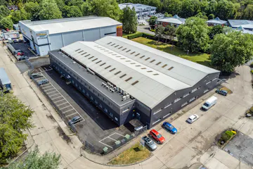 Units A & C Knaves, Beech Way, High Wycombe, Offices To Let - 109955_Unit A C Knaves Beech Industrial  (4).jpg