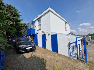 83A Stakes Road, Waterlooville, Office / Warehouse For Sale - 20260723_101752.jpg