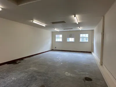 82 King Street, Kilmarnock, Retail To Let - 82 King St Kilmarnock new 009.jpg