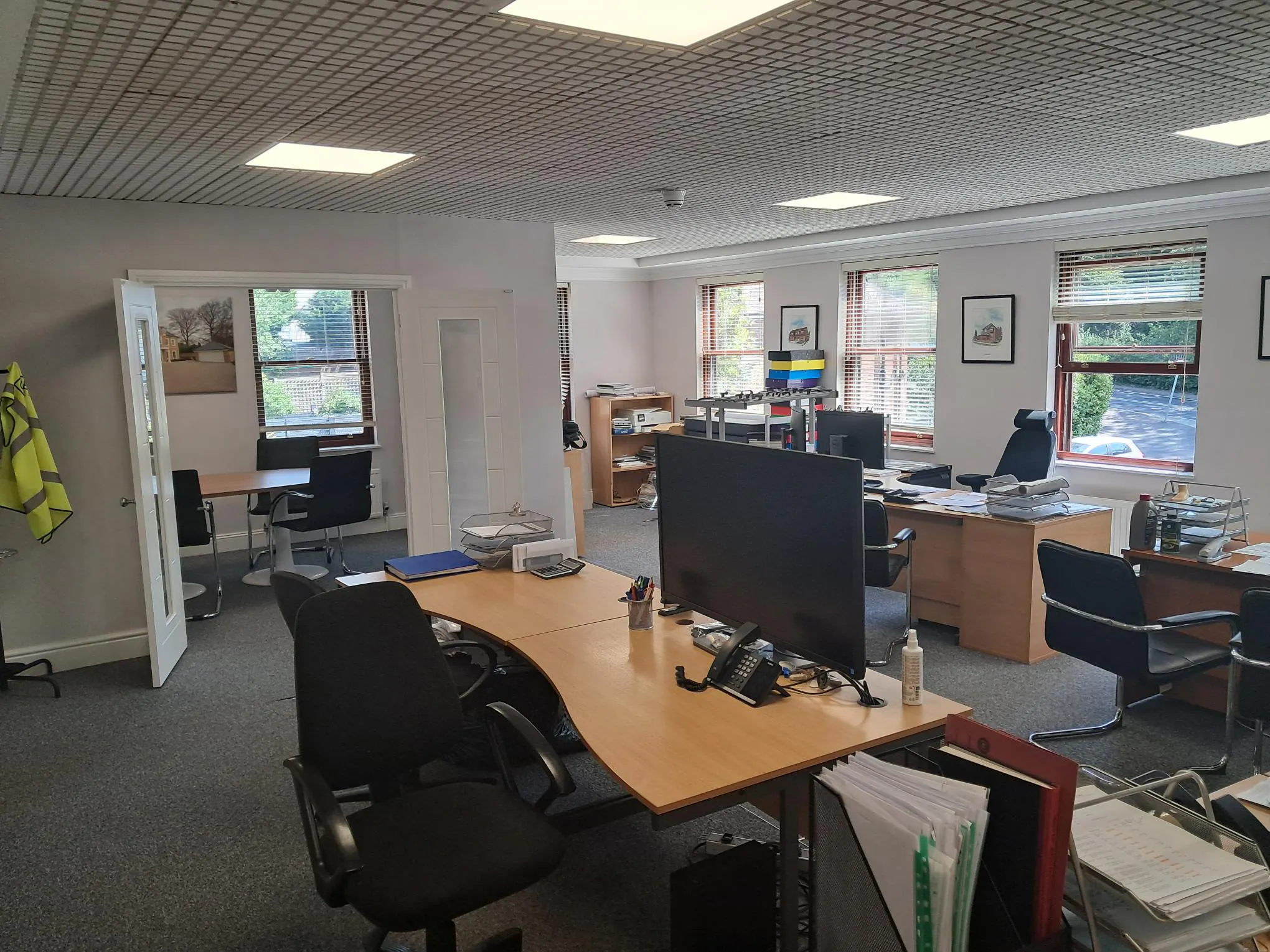 First Floor, 4 Cheapside Court, Ascot, Offices To Let - 1000001934.jpg