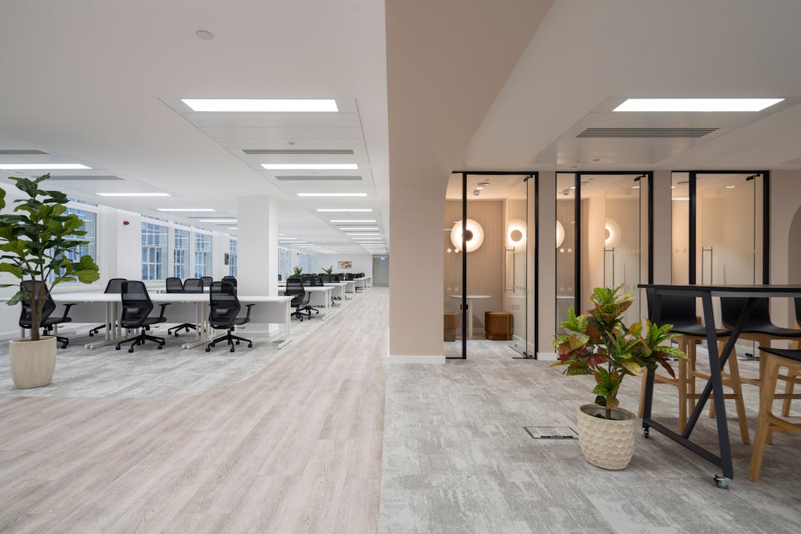 MC4323-2830-HR.jpg 64 North Row, London, Office To Let - MC4323-2830-HR.jpg