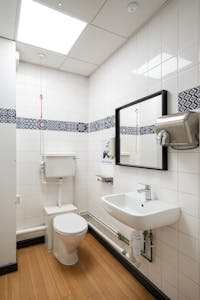 Unit 2000, Regis Road, London, Office To Let - Unit2000KentishTown-27.jpg