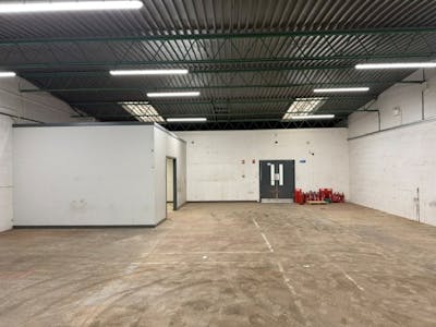 Unit 3, Clive Road, Redditch, Industrial/Logistics To Let - 2.jpg