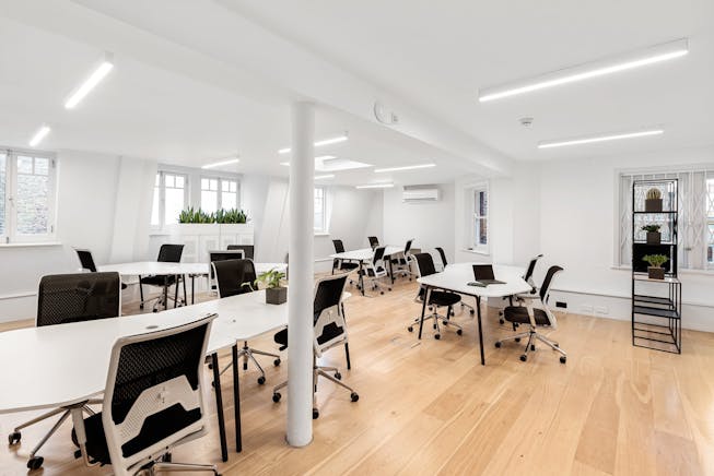 27-28 Kingly Street, London, Offices Lease Assignment - backbone_56093_021_WEB.jpg