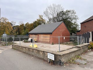 253 Halifax Road, Sheffield, Retail To Let / For Sale - 20251015_093535954_iOS.jpg
