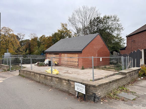 253 Halifax Road, Sheffield, Retail To Let / For Sale - 20251015_093535954_iOS.jpg