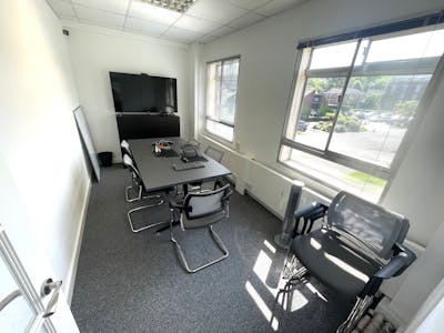 Commercial House, Haywards Heath, Office To Let - IMG_5442.JPG