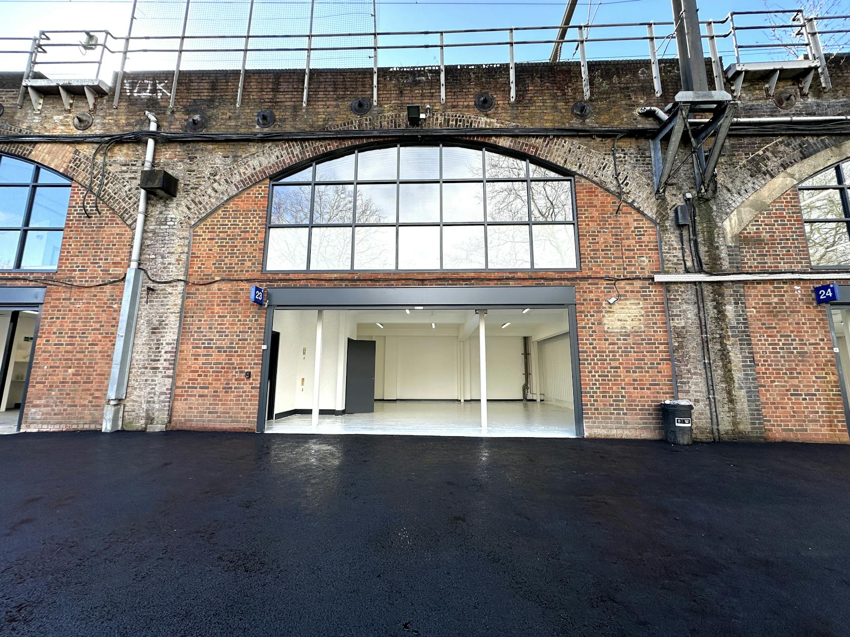 Arches 20 - 24 Hartland Road, Camden, Industrial / Offices To Let - 20250313_125829292_iOS.jpg