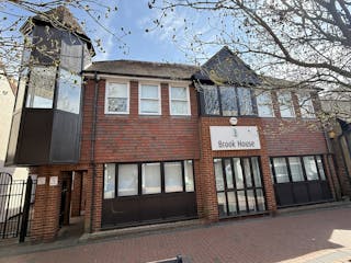 Brook House, 56 Guildford Street, Chertsey, Offices To Let - IMG_2031.JPEG