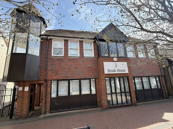 Brook House, 56 Guildford Street, Chertsey, Offices To Let - IMG_2031.JPEG