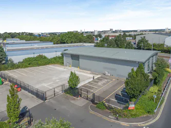 Unit 16, Central Trading Estate, Mosley Road, Trafford Park, Industrial To Let - 8698361-exterior30-800.jpg - More details and enquiries about this property