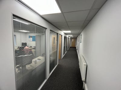 Units A & C Knaves, Beech Way, High Wycombe, E (Commercial / Business / Service) / Office / Workshops To Let - 20250121_122725784_iOS.jpg